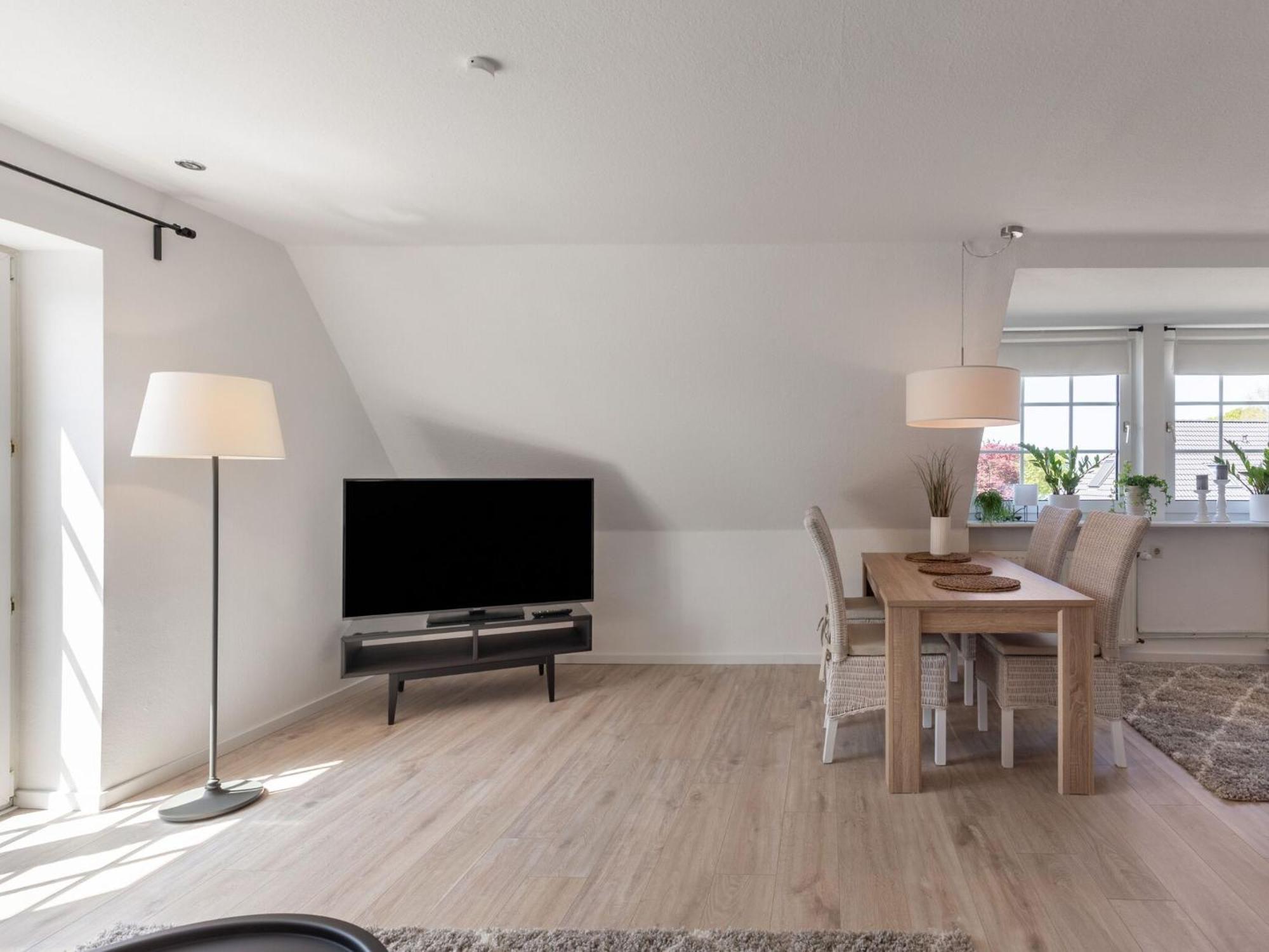 Enticing Holiday Home In Oldenburg With Garden Near Sea Dannau 외부 사진
