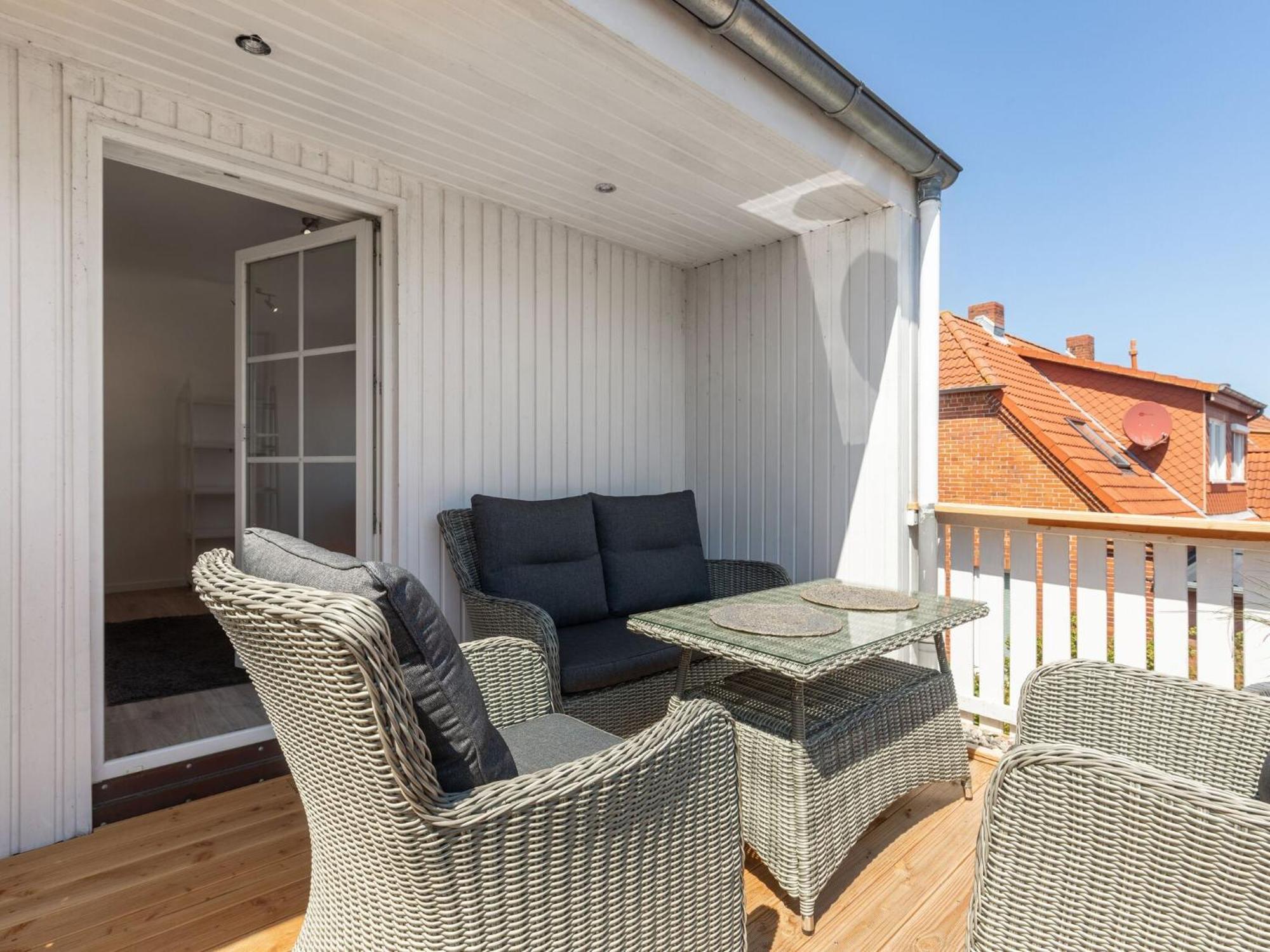 Enticing Holiday Home In Oldenburg With Garden Near Sea Dannau 외부 사진